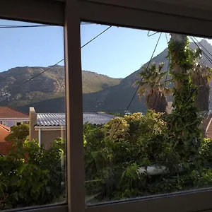 Guest house Royal@sea2, Muizenberg